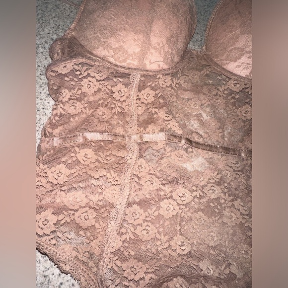 NWT Forever 21 lace nude taupe Bodysuit size XL - Picture 2 of 4